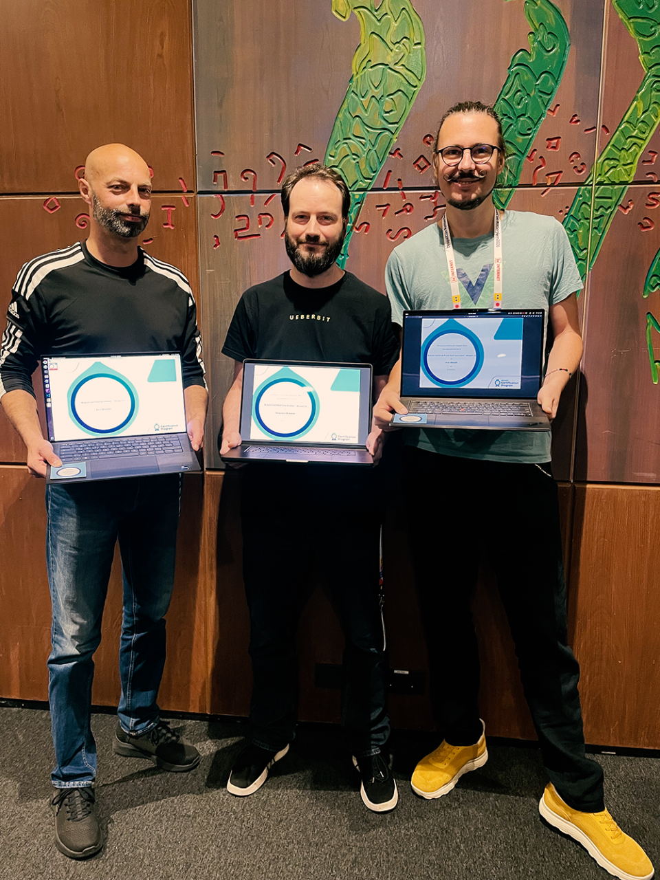 Drupal-Zertifizierungen für Rico Döpner, Benjamin Krosse und Willi Woldt