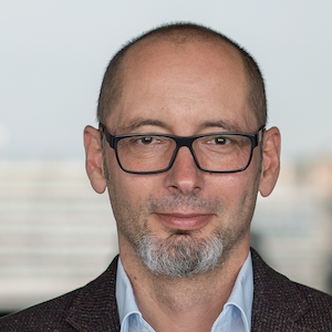 Stefan Scholz, UEBERBIT GmbH Stefan Scholz, UEBERBIT GmbH